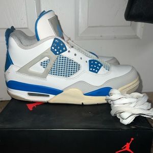 COPY - AIR JORDAN 4 RETRO MILITARY BLUE (2012)